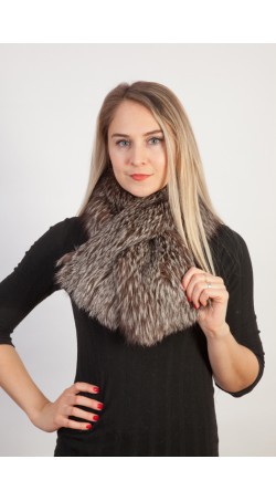 Silver fox fur scarf-collar